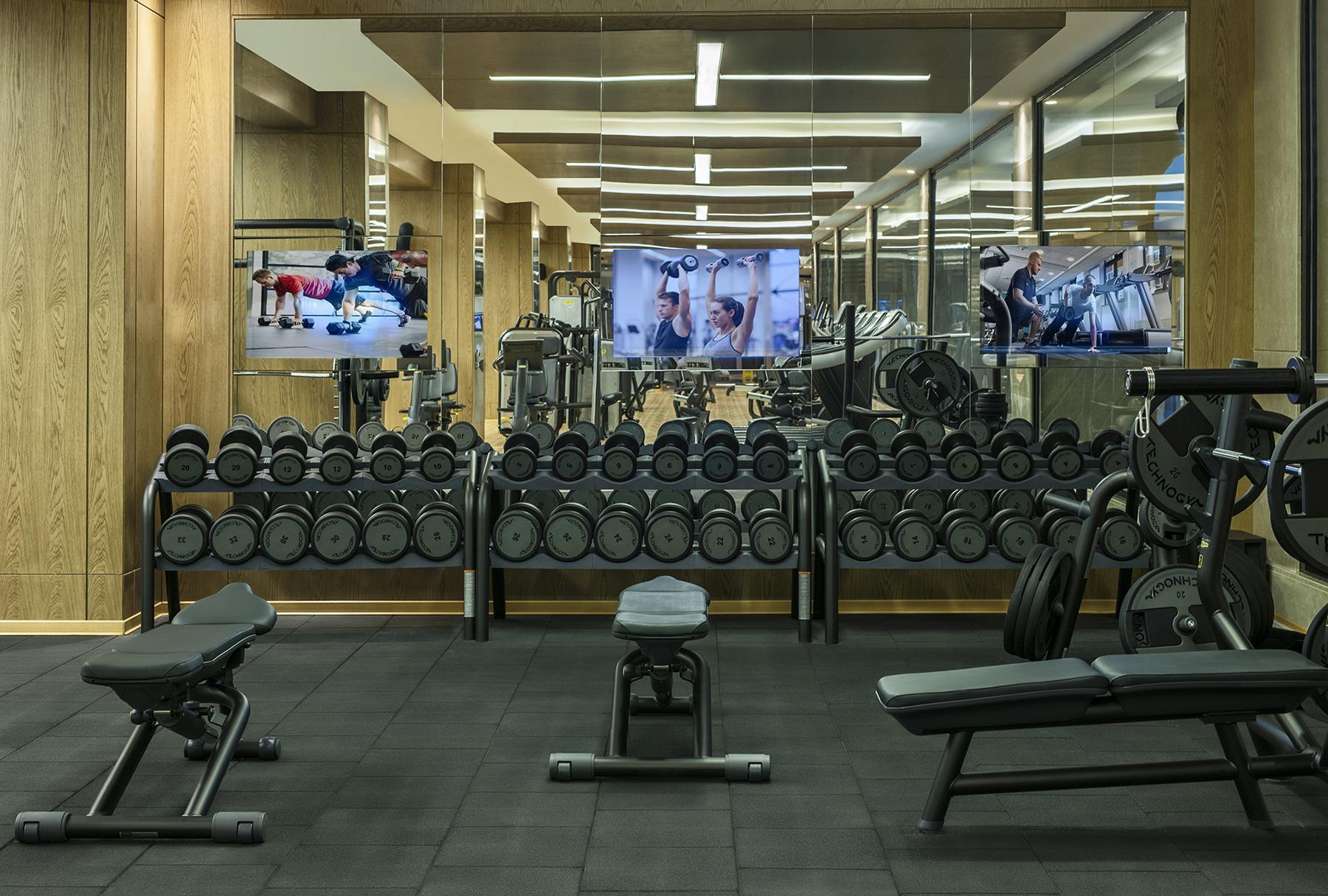 Hotel Elite World Grand Istanbul Basin Ekspres Zewnętrze zdjęcie The gym at the London Marriott Grand Ballroom